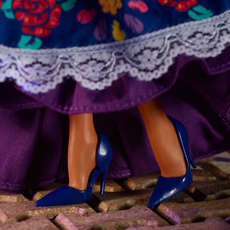 Barbie Dia De Muertos (2022) Doll Gallery Image 10