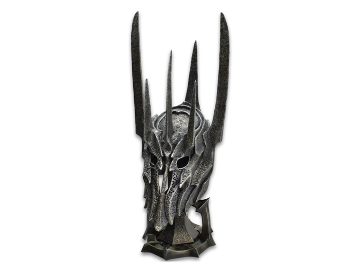 The Lord of the Rings Helm of Sauron 1/2 Scale Prop Replica Gallery Image 1