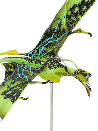 Avatar World of Pandora Mountain Banshee (Green) Figure Gallery Image 2