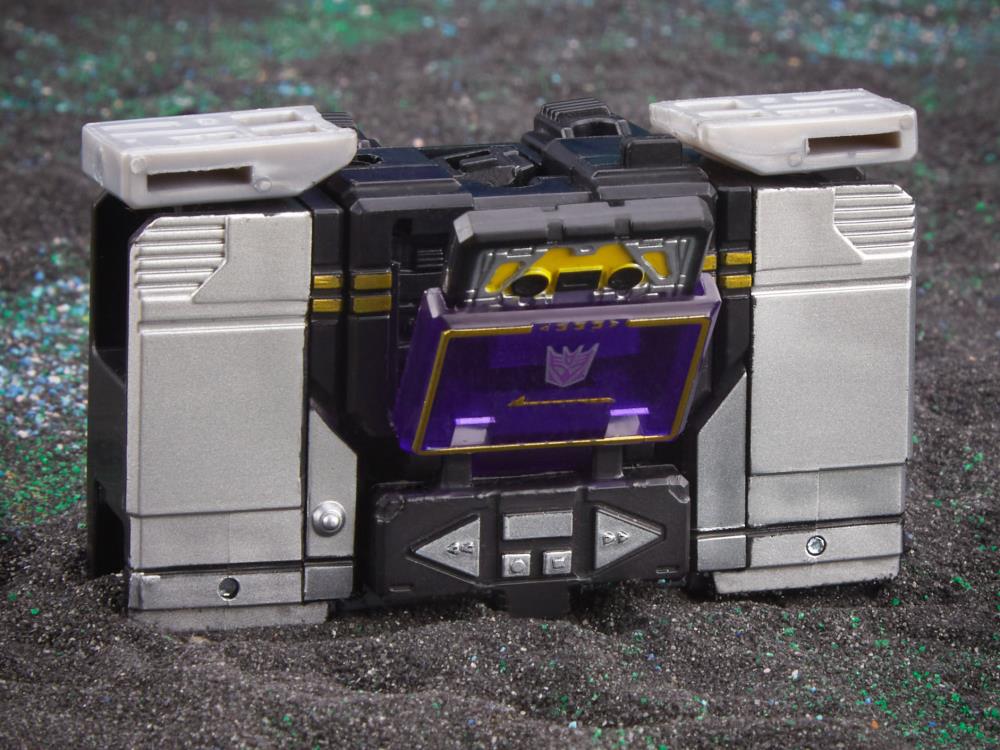 Transformers: Legacy Evolution Core Soundblaster Gallery Image 7