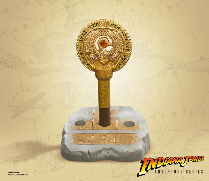 Indiana Jones Adventure Series Premium Artifacts Staff of Ra Talisman Electronic Replica Gallery Image 4