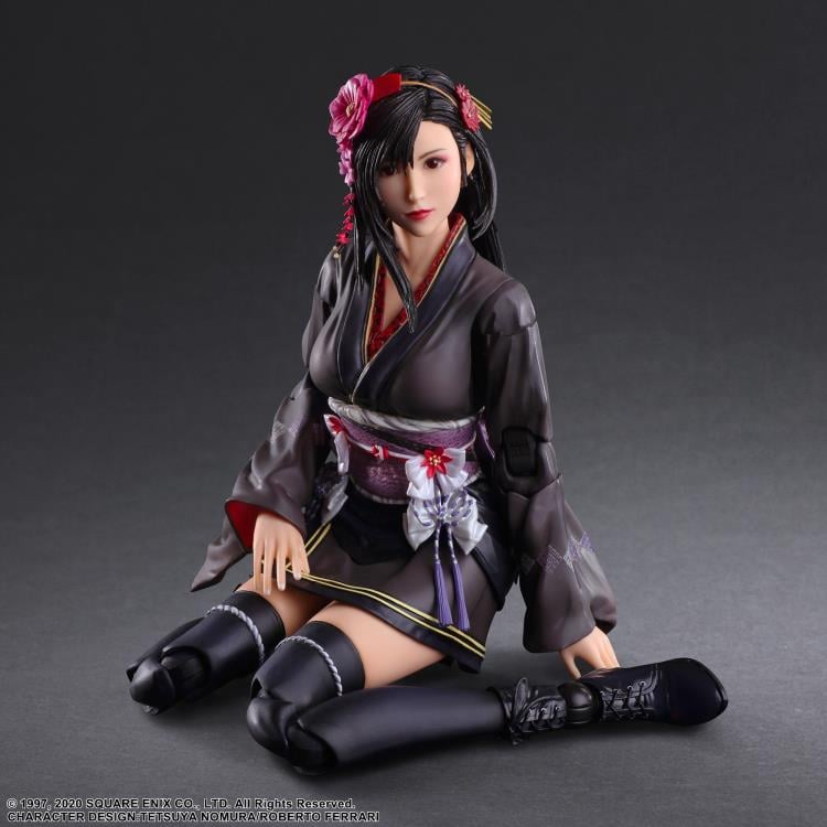 Final Fantasy VII: Remake Play Arts Kai Tifa Lockhart (Exotic Dress Ver.) Gallery Image 8