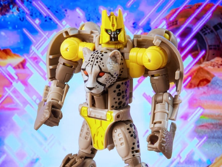 Transformers Legacy Deluxe Nightprowler Exclusive Gallery Image 1