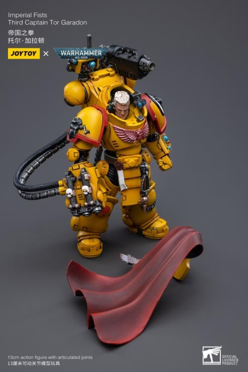 Warhammer 40K Imperial Fists Third Captain Tor Garadon 1/18 Scale Figure Gallery Image 10