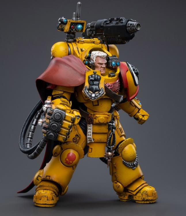 Warhammer 40K Imperial Fists Third Captain Tor Garadon 1/18 Scale Figure Gallery Image 5