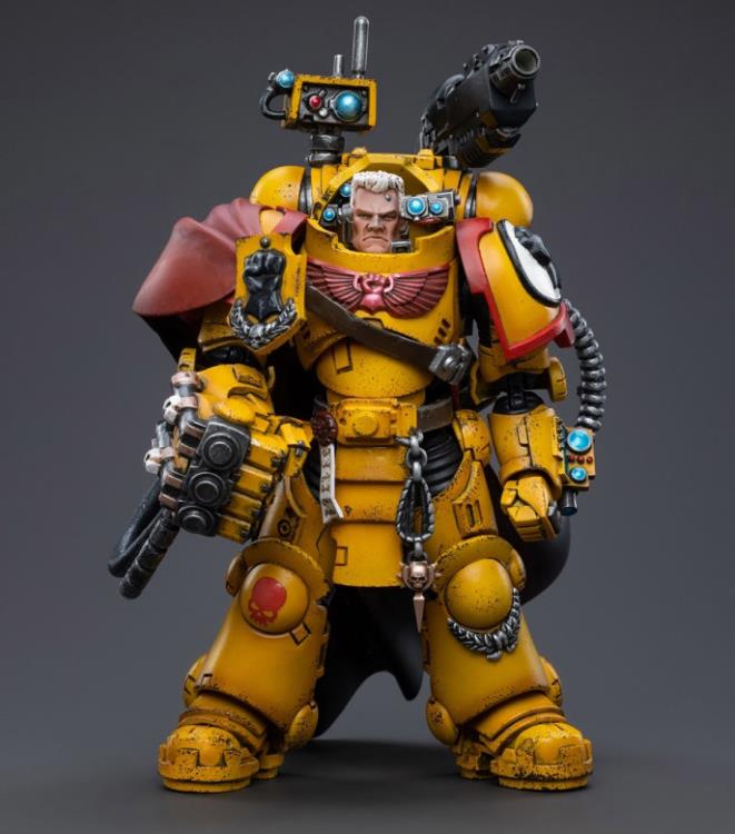 Warhammer 40K Imperial Fists Third Captain Tor Garadon 1/18 Scale Figure Gallery Image 3