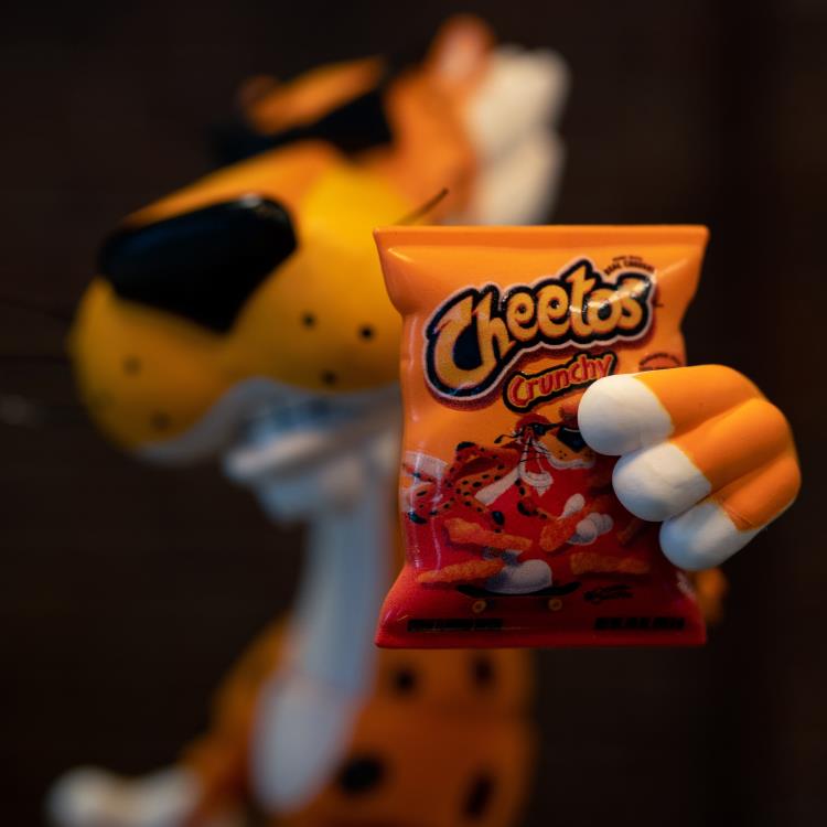 Cheetos チートス　CHESTER CHEETAH アクションフィギュア Cheetos Chester Cheetah Action Figure | BigBadToyStore