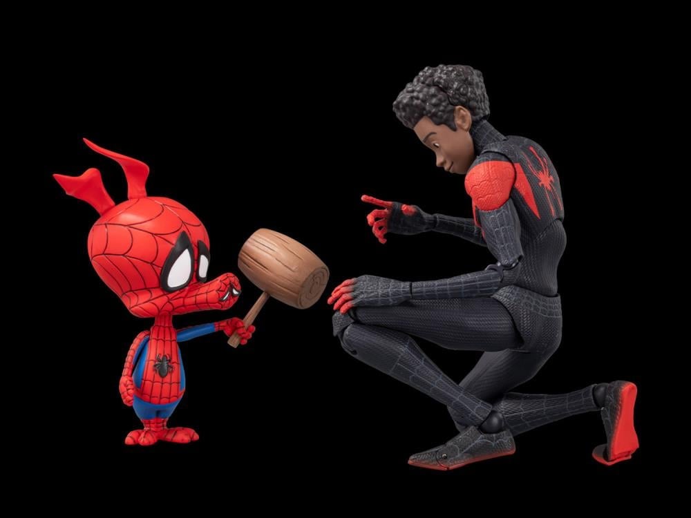 Spider-Man: Into the Spider-Verse SV-Action Spider-Gwen & Spider-Ham Set Gallery Image 17