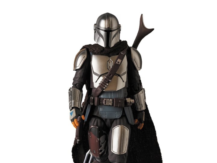Star Wars MAFEX No.129 The Mandalorian (Beskar Armor) Action Figure (Reissue) Gallery Image 1