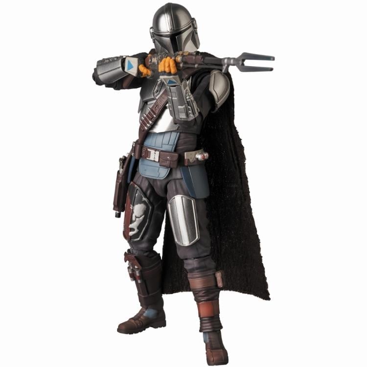Star Wars MAFEX No.129 The Mandalorian (Beskar Armor) Action Figure (Reissue) Gallery Image 3