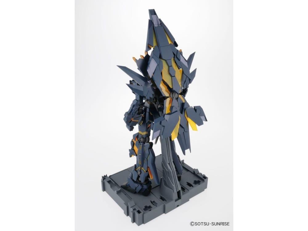 Mobile Suit Gundam Unicorn PG Unicorn Gundam 02 Banshee Norn 1/60 Scale Model Kit Gallery Image 8
