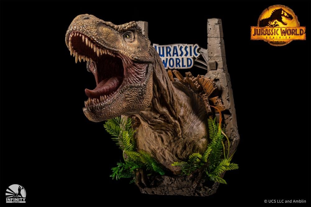 Jurassic World: Dominion Tyrannosaurus Rex Wall-Mounted Bust with Display Stand Gallery Image 4