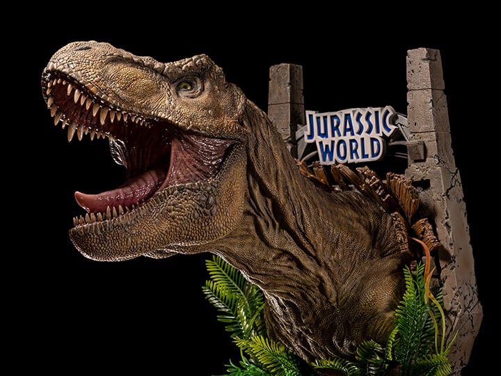 Jurassic World: Dominion Tyrannosaurus Rex Wall-Mounted Bust with Display Stand Gallery Image 1
