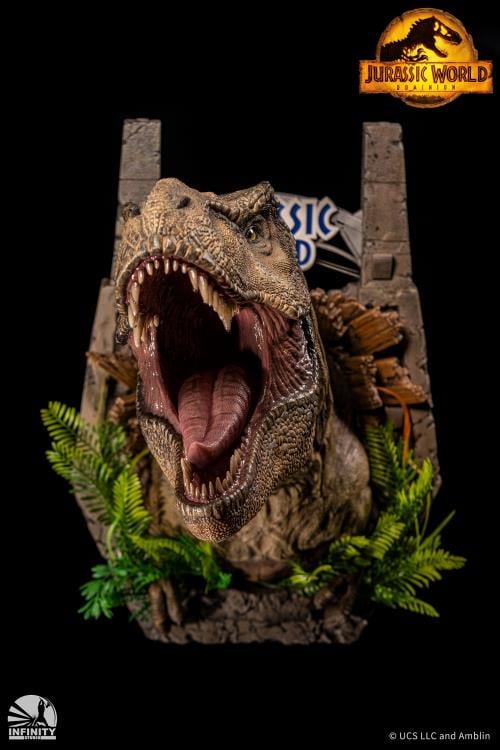 Jurassic World: Dominion Tyrannosaurus Rex Wall-Mounted Bust with Display Stand Gallery Image 7