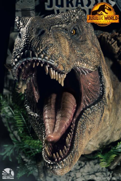 Jurassic World: Dominion Tyrannosaurus Rex Wall-Mounted Bust with Display Stand Gallery Image 16