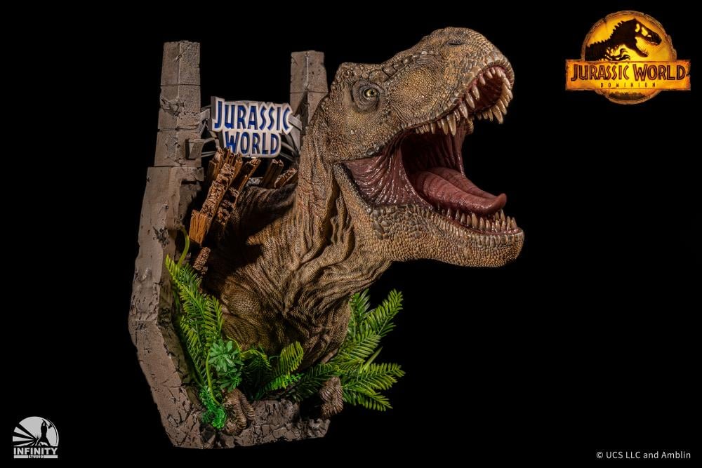 Jurassic World: Dominion Tyrannosaurus Rex Wall-Mounted Bust with Display Stand Gallery Image 8