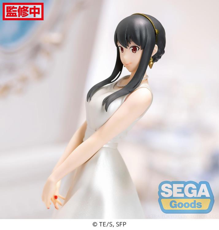 Spy x Family Yor Forger (Party) Premium Figure Gallery Image 11