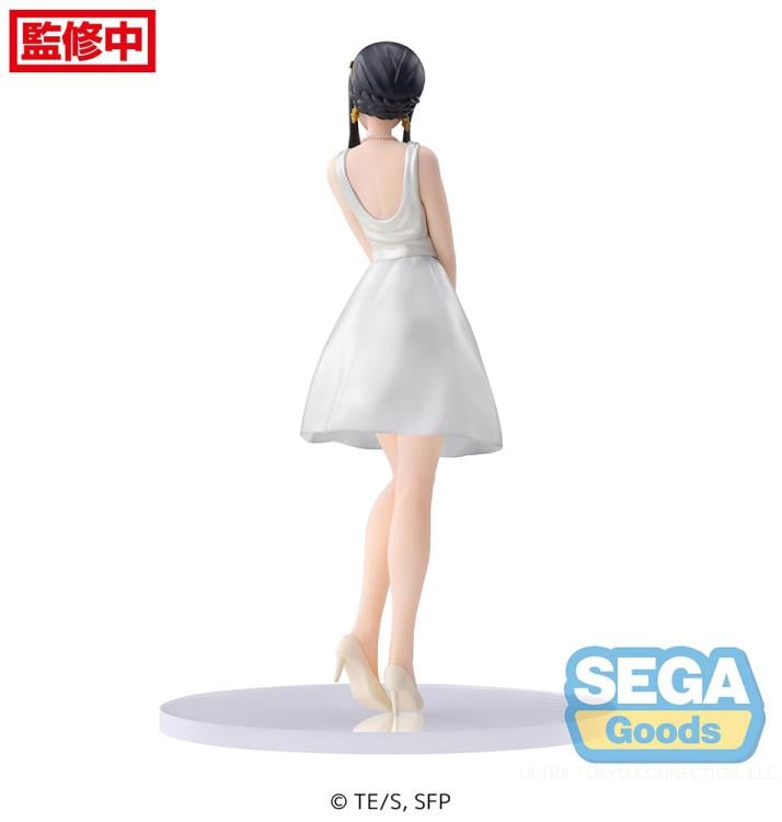 Spy x Family Yor Forger (Party) Premium Figure Gallery Image 5
