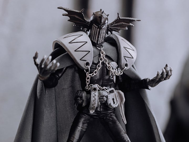 2000 AD Exquisite Mini Series Judge Fear (Black & White) 1:18 Scale PX Previews Exclusive Figure Gallery Image 1