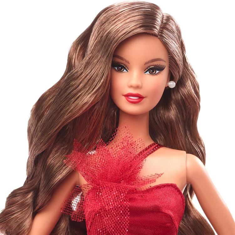 Barbie 2022 Holiday Barbie Doll (Wavy Brunette Hair) Gallery Image 5