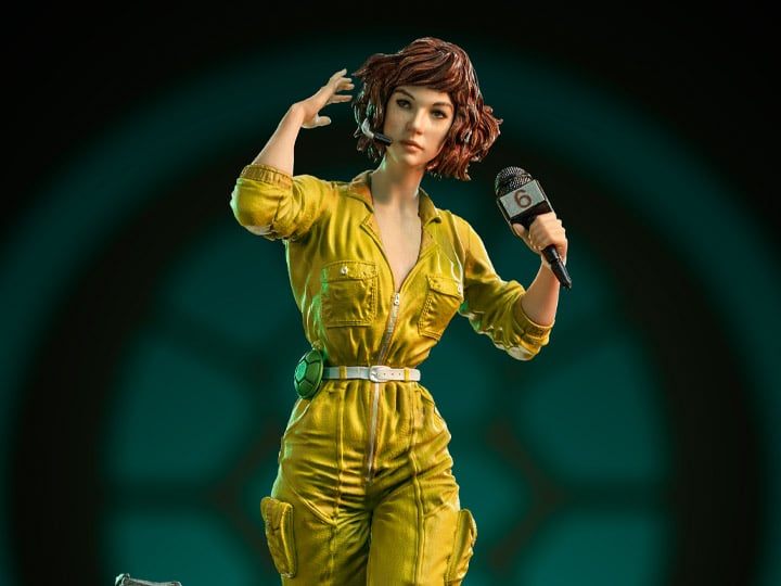 Teenage Mutant Ninja Turtles April O'Neil 1/10 Art Scale Limited Edition Statue Gallery Image 1