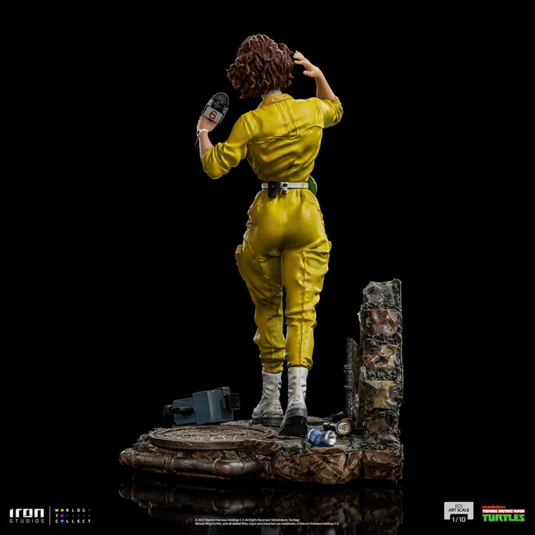 Teenage Mutant Ninja Turtles April O'Neil 1/10 Art Scale Limited Edition Statue Gallery Image 5