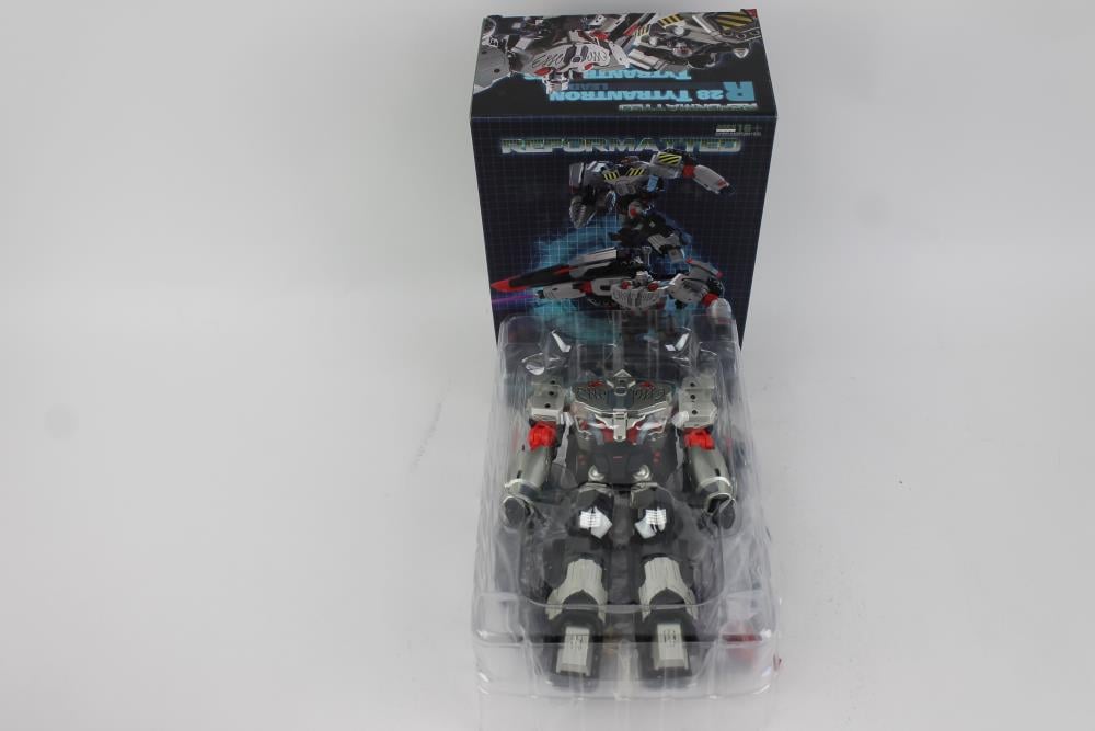 Defective Loot Box #0742 (DAMAGED - ALL SALES FINAL) Gallery Image 8