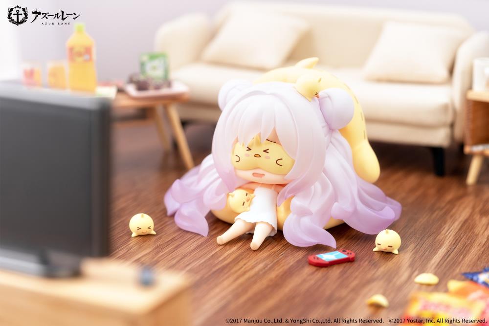 Azur Lane JUUs Time Chibi Le Malin Deformed Scale Figure (With Bonus) Gallery Image 5
