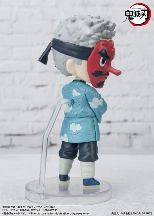 Demon Slayer: Kimetsu no Yaiba Figuarts mini Sakonji Urokodaki Gallery Image 6
