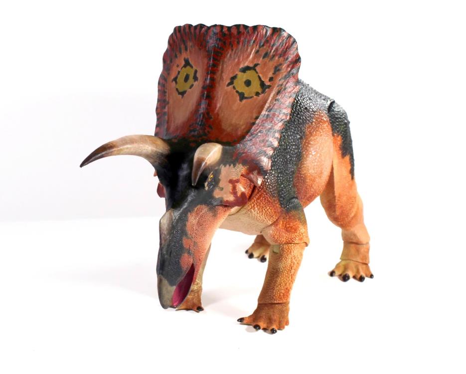 Beasts of the Mesozoic: Ceratopsian Series Torosaurus latus (Fan's Choice) 1/18 Scale Figure Gallery Image 4