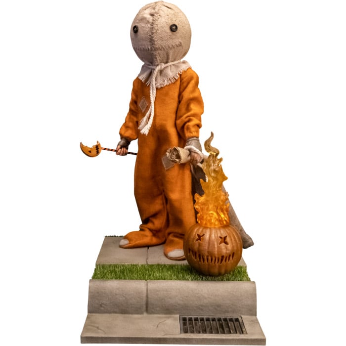 Trick 'r Treat Sam Deluxe 1/6 Scale Figure Gallery Image 3
