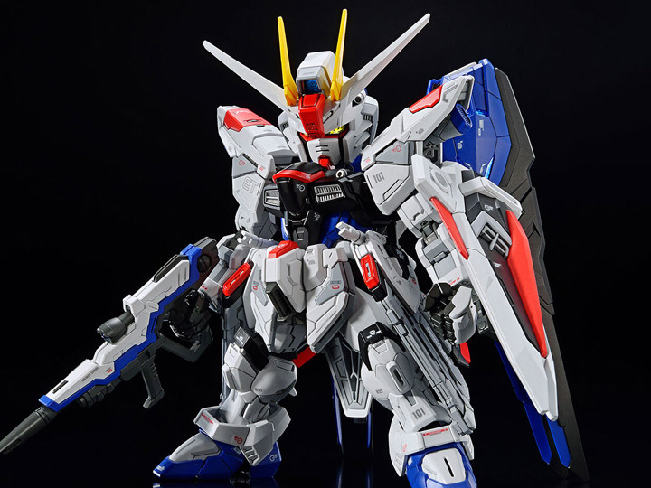 Mobile Suit Gundam SEED MGSD Freedom Gundam Model Kit Gallery Image 1