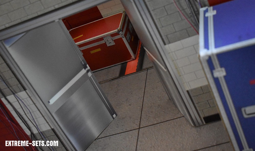 Supreme Backstage 1/12 Scale Pop-Up Diorama Gallery Image 13