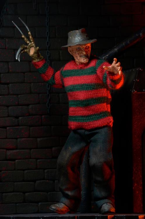 A Nightmare on Elm Street 3: Dream Warriors Freddy 8" Clothed Action Figure Figure Gallery Image 3