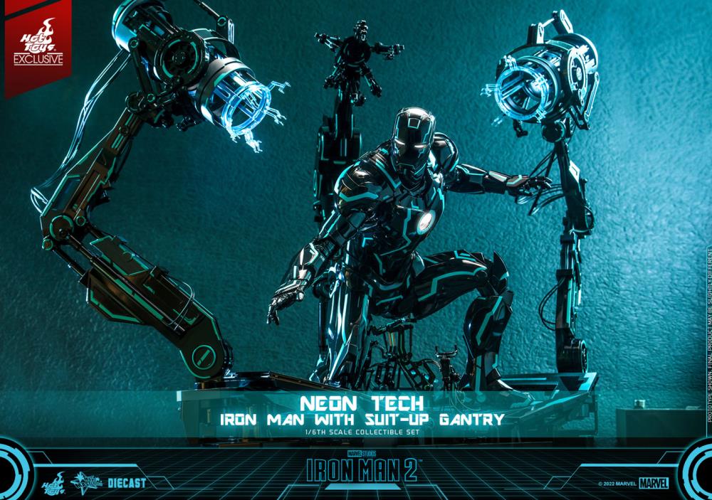 Iron Man 2 MMS672D50 Neon Tech Iron Man and Suit-Up Gantry 1/6th Scale Figure Set Gallery Image 8