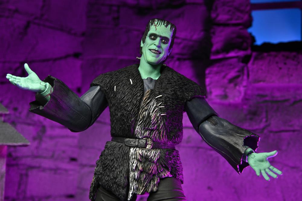 Rob Zombie's The Munsters Ultimate Herman Munster Action Figure Gallery Image 10