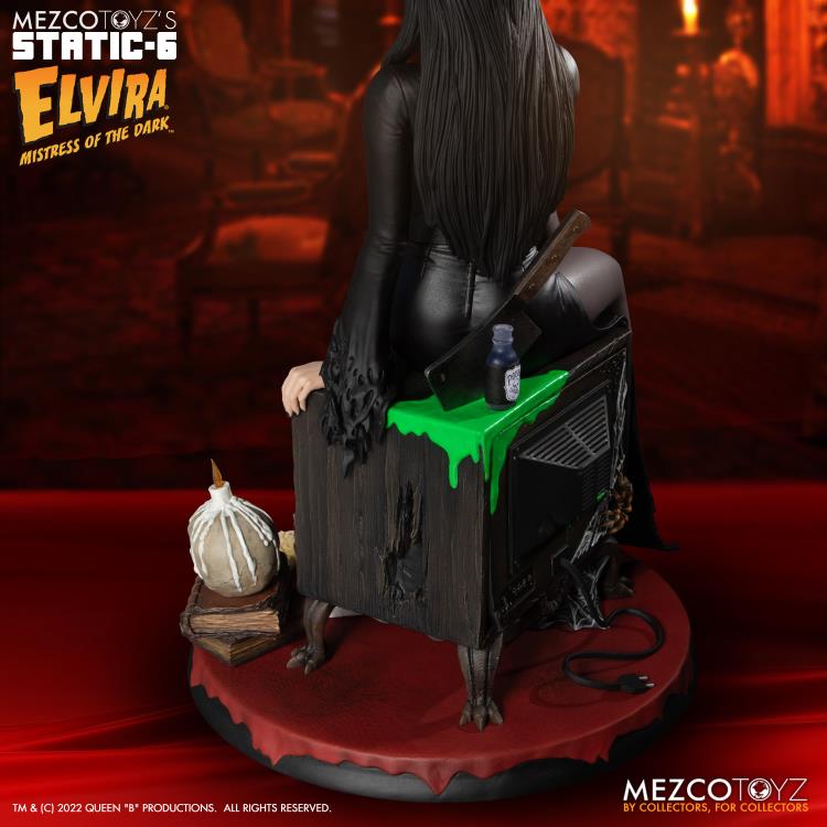 Elvira: Mistress of the Dark Static-6 Elvira 1/6 Scale Statue Gallery Image 6