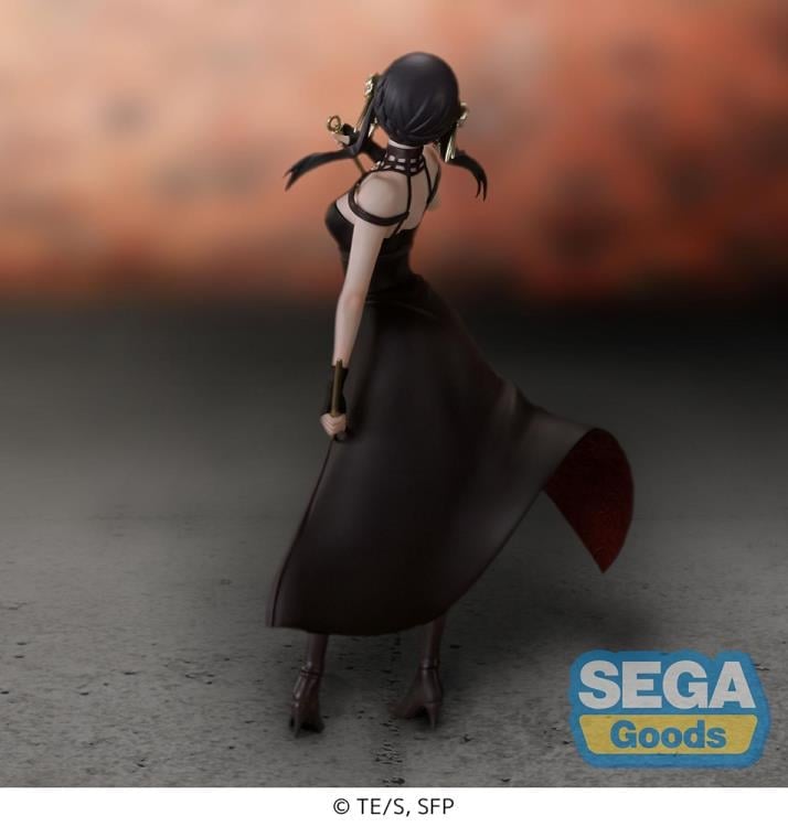 Spy x Family Yor Forger (Thorn Princess) Premium Figure Gallery Image 9