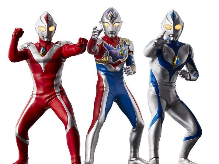 Ultraman Ultimate Luminous Premium Ultraman 8 Exclusive Three-Pack Gallery Image 1