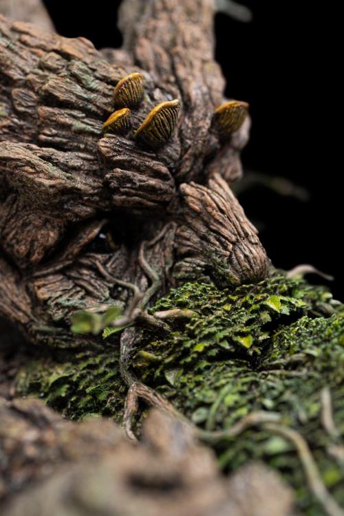 The Lord of the Rings Leaflock the Ent 1/6 Scale Limited Edition Statue Gallery Image 12