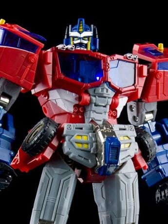 TR-02 Commander of Stars Figure Gallery Image 2