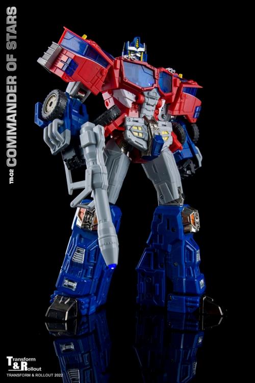 TR-02 Commander of Stars Figure Gallery Image 4