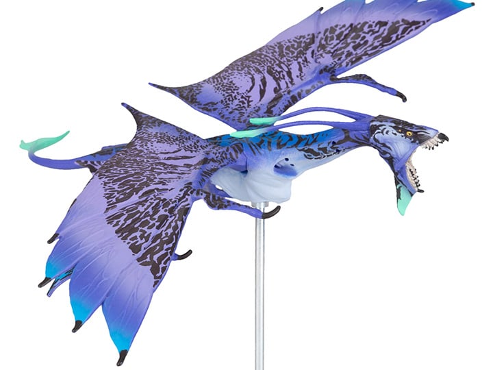 Avatar: The Way of Water World of Pandora Mountain Banshee (Purple) Figure Gallery Image 1