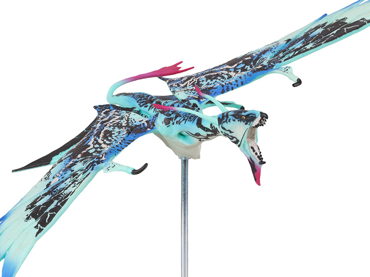 Avatar: The Way of Water World of Pandora Mountain Banshee (Seafoam) Figure Gallery Image 1