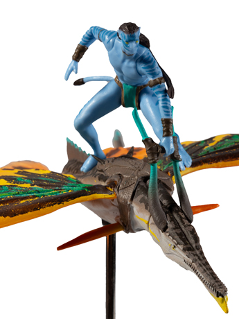 Avatar: The Way of Water World of Pandora Jake Sully and Skimwing Deluxe Figure Set Gallery Image 2