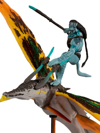 Avatar: The Way of Water World of Pandora Tonowari and Skimwing Deluxe Figure Set Gallery Image 2