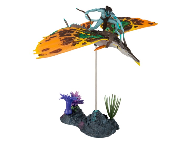 Avatar: The Way of Water World of Pandora Tonowari and Skimwing Deluxe Figure Set Gallery Image 1