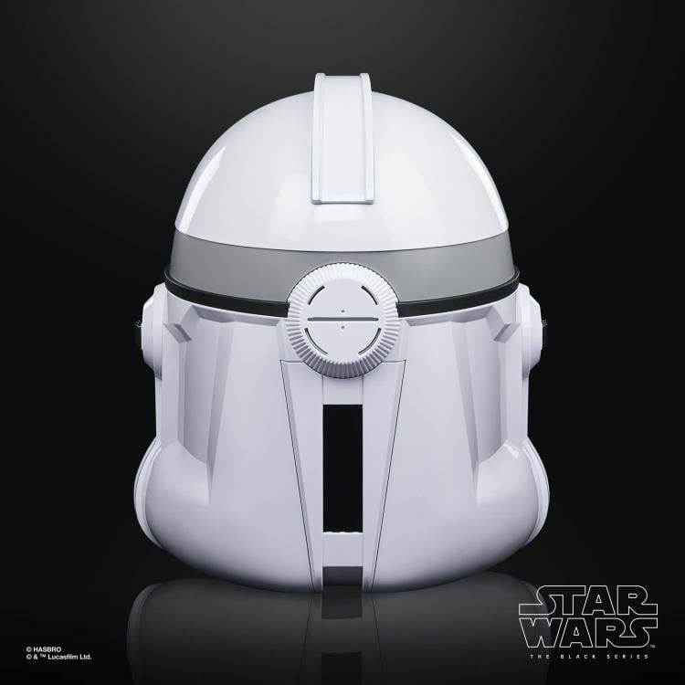 Star Wars: The Black Series Phase II Clone Trooper 1:1 Scale Wearable Electronic Helmet Gallery Image 5