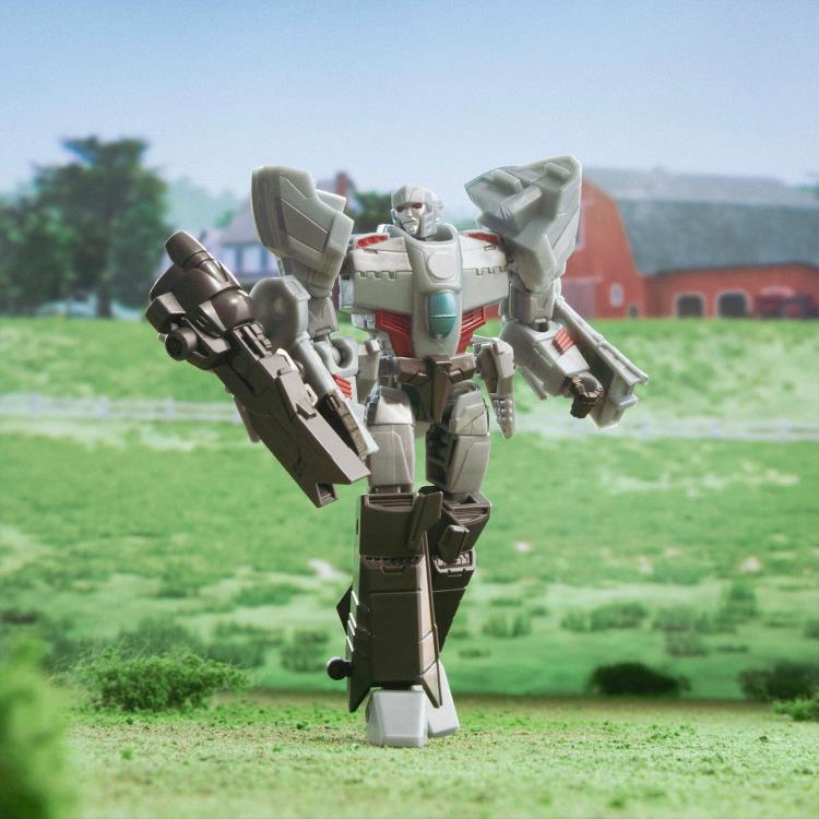 Transformers: EarthSpark Deluxe Megatron (Dr. Meridian “Mandroid" BAF) Gallery Image 3