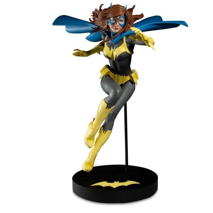 DC Comics DC Designer Series Batgirl 1/6 Scale Limited Edition Statue (Joshua Middleton) Gallery Image 4